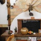 Kemencés Fogadó Étterme Tardos - Belső