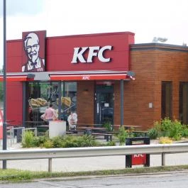 Kentucky Fried Chicken - Agip DT Budaörs Budaörs - Külső kép