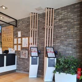 Kentucky Fried Chicken - Andor utca, Budapest - Belső