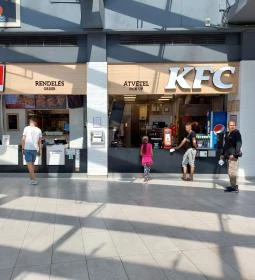 Kentucky Fried Chicken - Auchan Budaörs