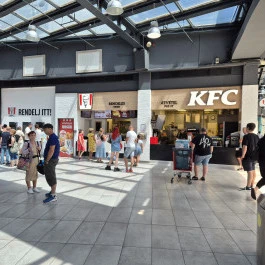 Kentucky Fried Chicken - Auchan Budaörs Budaörs - Belső