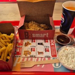 Kentucky Fried Chicken - Hunyadi Drive Thru Budapest - Étel/ital