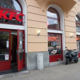 Kentucky Fried Chicken - Móricz Zsigmond körtér Budapest - Külső kép