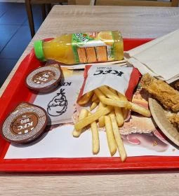 Kentucky Fried Chicken - Móricz Zsigmond körtér