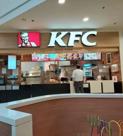 Kentucky Fried Chicken - Tesco Budaörs
