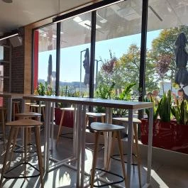 Kentucky Fried Chicken - Tesco DT Budaörs Budaörs - Belső