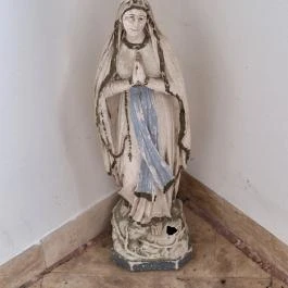 Kerítéskápolna, Pincehely - Egyéb