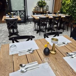 A Kert Bisztro, Budapest - Belső