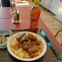Két Kanál Faloda Étterem Budapest - Étel/ital