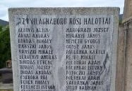 A két világháború hőseinek emlékműve Domoszló