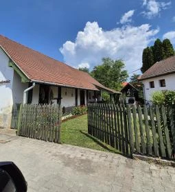 Kézművesház