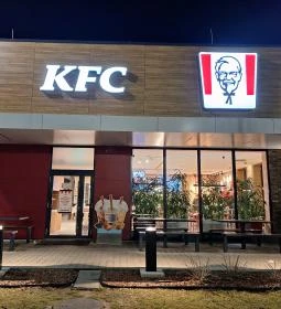 KFC Rákoskeresztúr DT