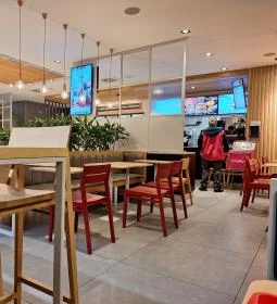 KFC Rákoskeresztúr DT