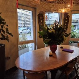 Khan Food & Bar, Budapest - Belső