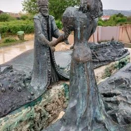 Kilátókő-szobor Budapest - Külső kép