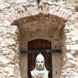 Kinizsi Vár Nagyvázsony - Egyéb