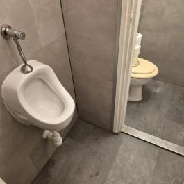 Király Étterem Pannonhalma - Mosdó