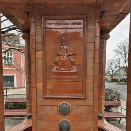 Királyok kútja Vasvár - Külső kép