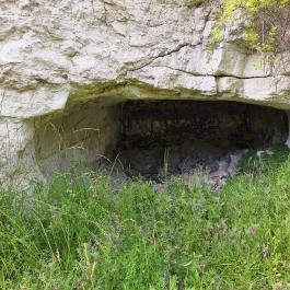 Kisamerika barlanglakások Cserépfalu - Külső kép