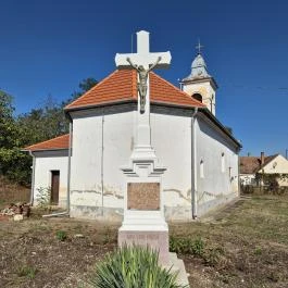 Kisboldogasszony római katolikus templom Felpéc - Külső kép