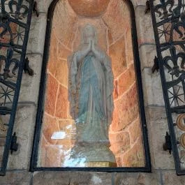 Kisboldogasszony-templom Budapest - Külső kép