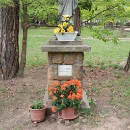 Kisboldogasszony-templom Budapest - Külső kép