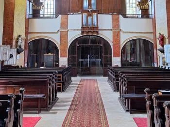 Kisboldogasszony-templom Jászapáti