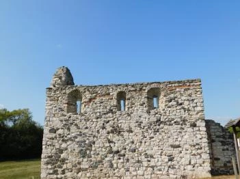 Kisdörgicsei templomrom Dörgicse