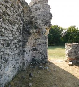 Kisdörgicsei templomrom