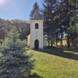 Kisköcski iskolakápolna Köcsk - Külső kép