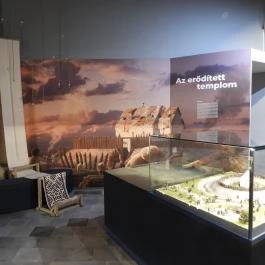 Kiskun Emlékhely, Szank - Egyéb