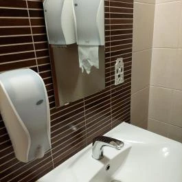 Kistücsök Étterem, Borpince & Vinotéka, Balatonszemes - Mosdó