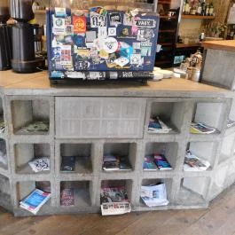 Kisüzem Budapest - Belső