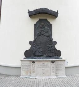 Kitelepítettek emlékműve