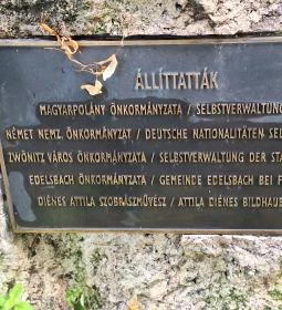 Kitelepítettek emlékműve