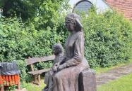 Kitelepítettek emlékműve Magyarpolány