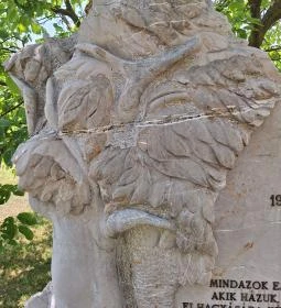 Kitelepítettek emlékműve