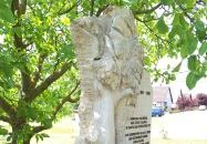 Kitelepítettek emlékműve Hidegkút