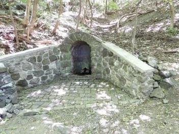 Klastrom kút Badacsonytomaj