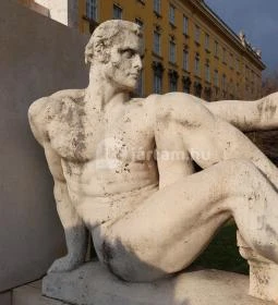 Klebelsberg Kunó-emlékmű