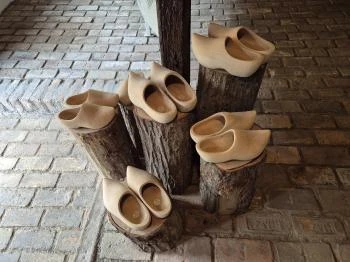 Klumpások kiállítás Feked