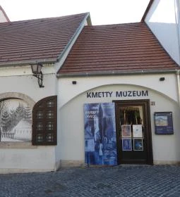Kmetty Múzeum - Ferenczy Múzeumi Centrum