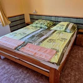 Kőbérc Panzió Bózsva - Szobák
