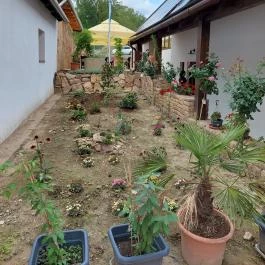 Kőkút Kert Vendéglő, Kékkút - Külső kép