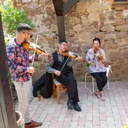 Kőkút Kert Vendéglő, Kékkút - Egyéb