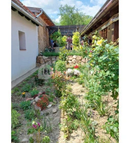 Kőkút Kert Vendéglő