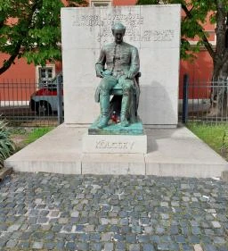 Kölcsey Ferenc szobra