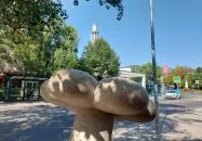 Kolodko: Aranka néni & Béla bácsi miniszobor Budapest Kolodko: Aranka néni & Béla bácsi miniszobor Budapest