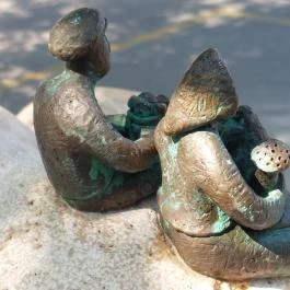 Kolodko: Aranka néni & Béla bácsi miniszobor, Budapest - Egyéb