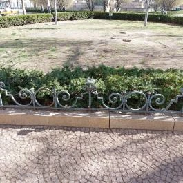 Kolodko: A balta miniszobor Budapest - Külső kép